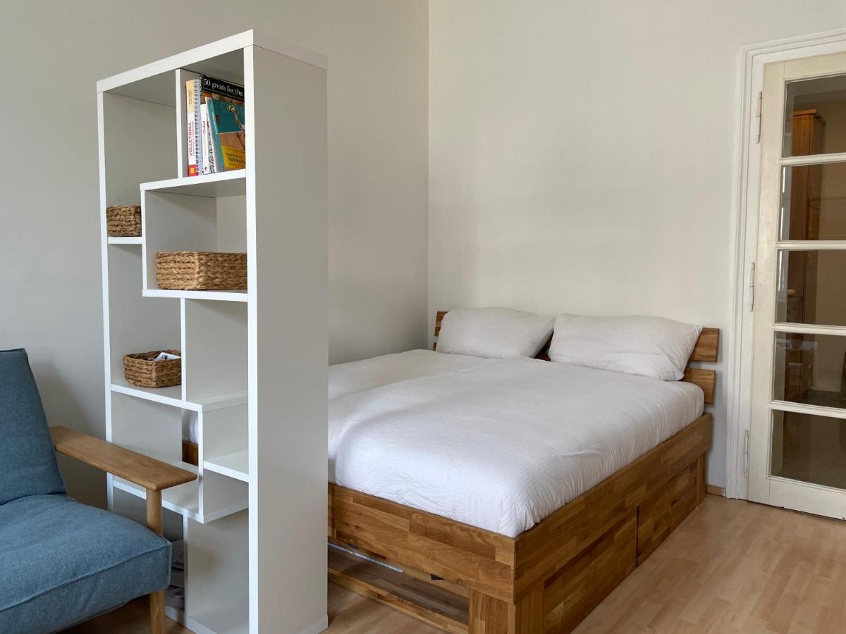 Central Sunny Flat With Free Parking Appartement Wenen Buitenkant foto